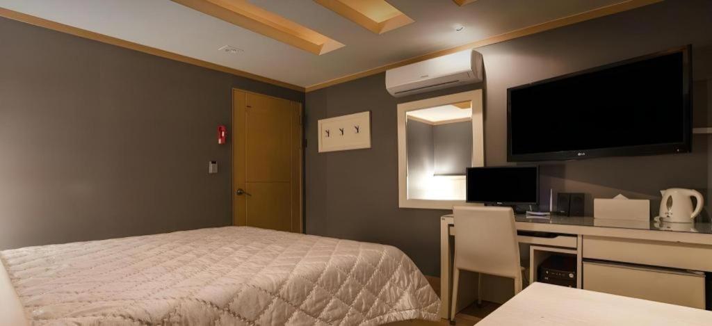 Sinyoung Motel ソウル特別市 エクステリア 写真