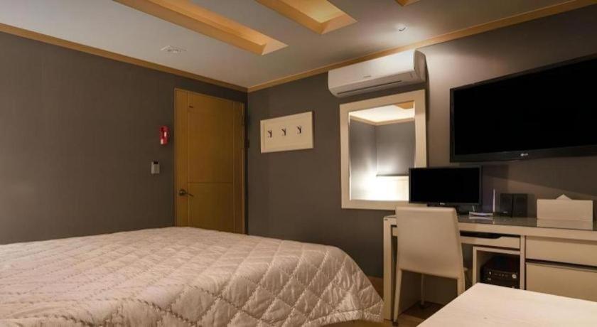 Sinyoung Motel ソウル特別市 エクステリア 写真
